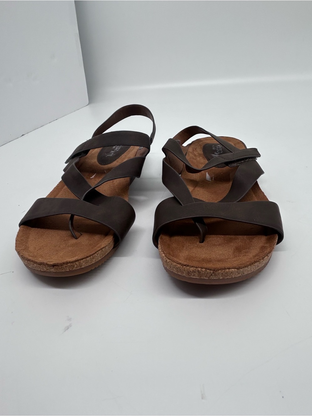 EuroSoft Gianetta Sandal size 8.5 NWOB - Picture 2 of 7